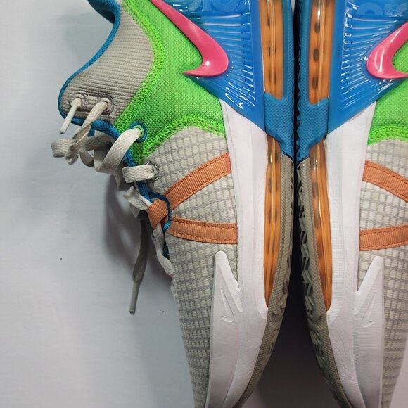 Nike LeBron Witness 7 Grey Fog Multi-Color Size 8 - Picture 3 of 9